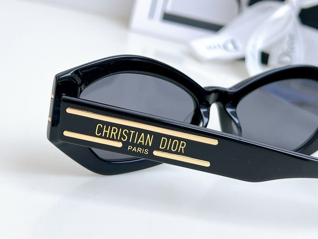 Dior glasses